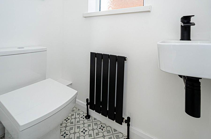 15 Hillsborough Drive