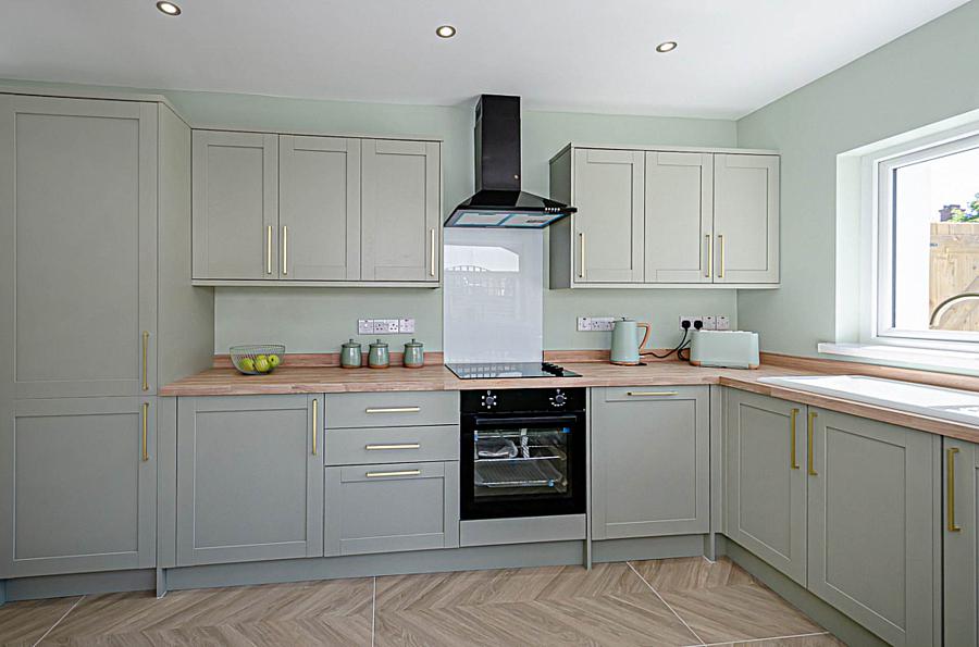 15 Hillsborough Drive