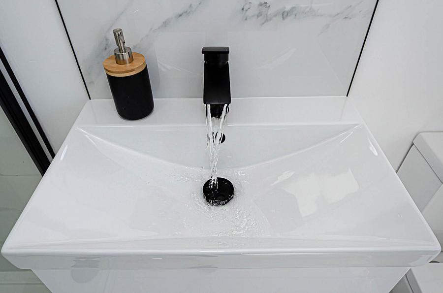 15 Hillsborough Drive