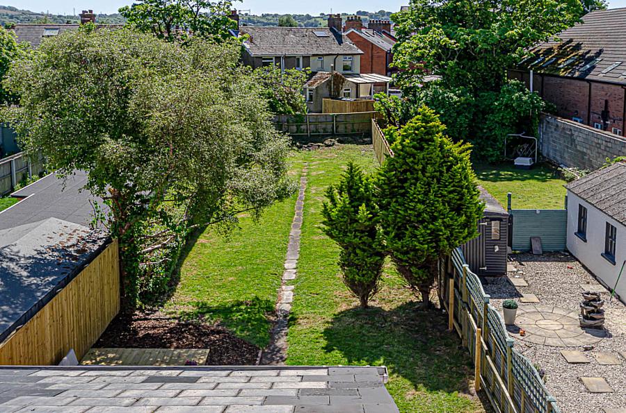 15 Hillsborough Drive