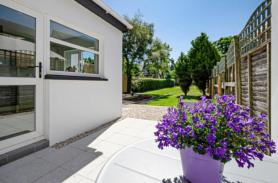 15 Hillsborough Drive