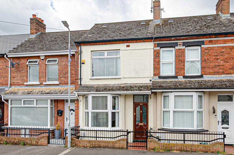163 Rosebery Road