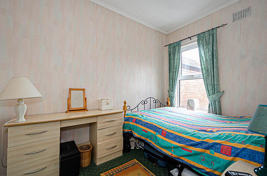 163 Rosebery Road