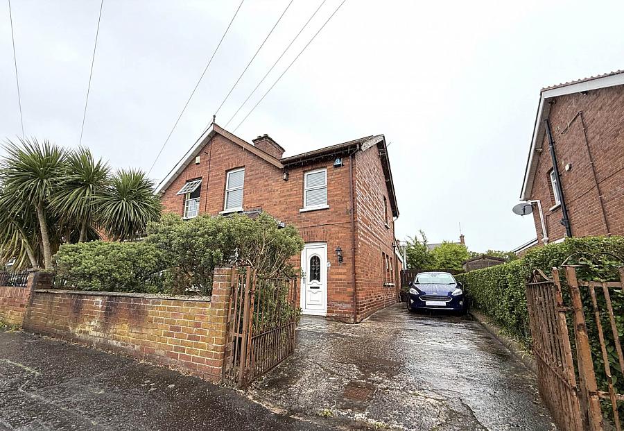 57 Hillsborough Drive, belfast, BT6 9DS
