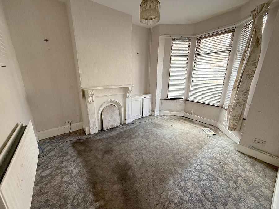 2 Lothair Avenue