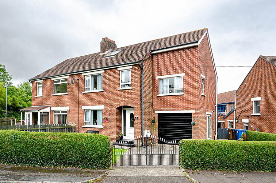 2 Glensharragh Park