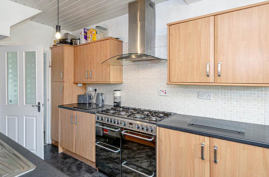 2 Glensharragh Park