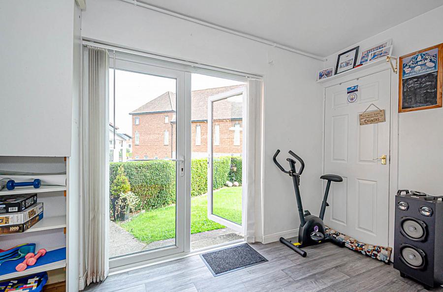 2 Glensharragh Park