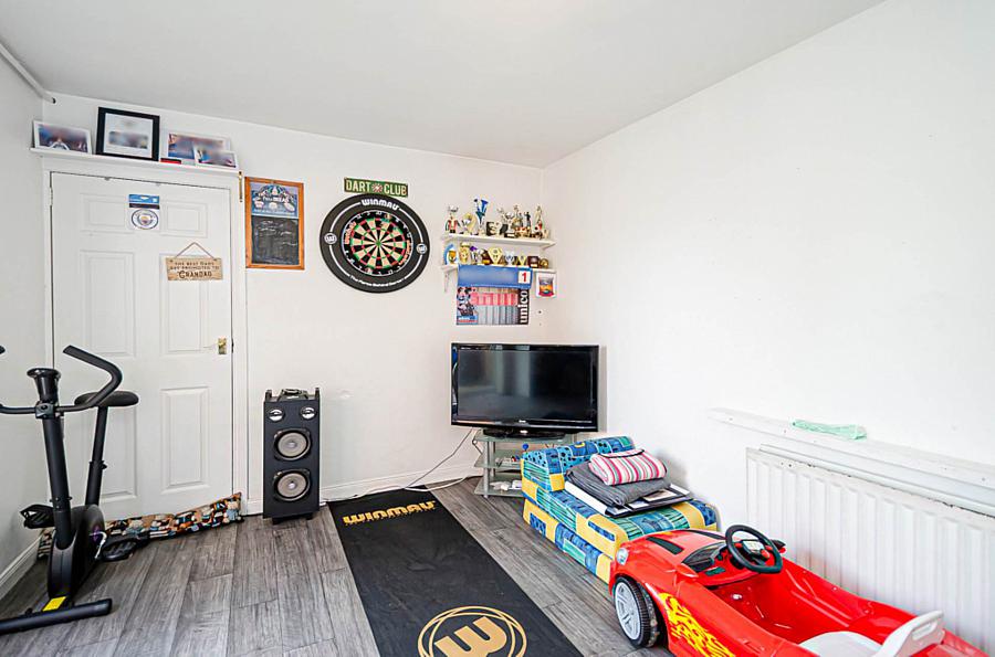 2 Glensharragh Park