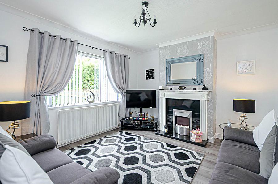 2 Glensharragh Park
