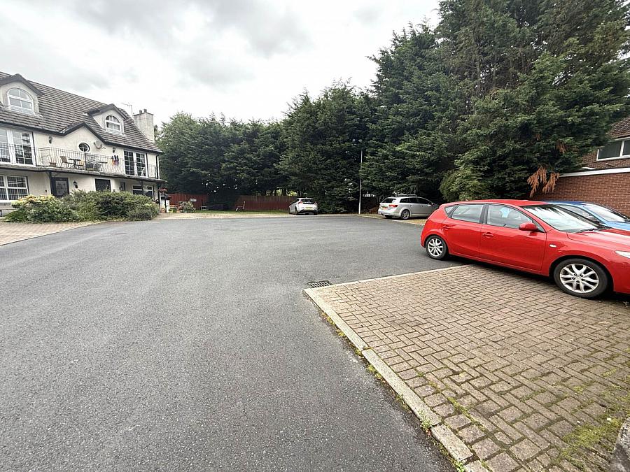 13 Gortland Mews