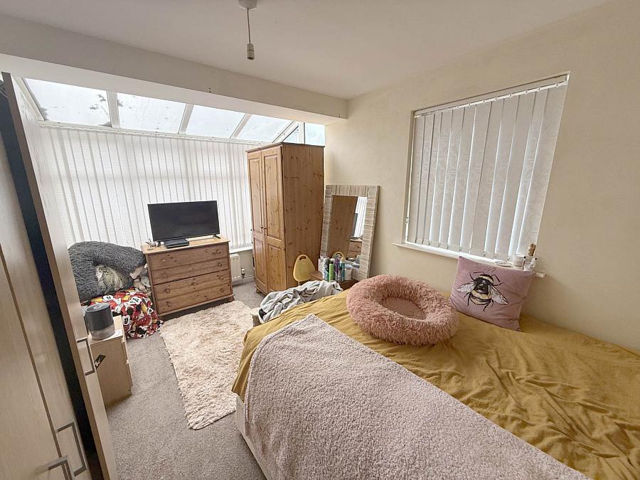 13 Gortland Mews
