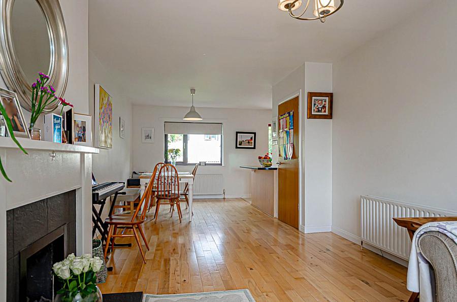 2 Thornhill Grove