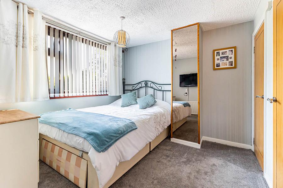 81 Orchardville Gardens