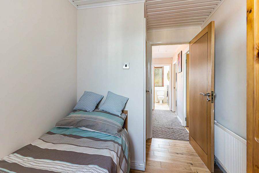 81 Orchardville Gardens