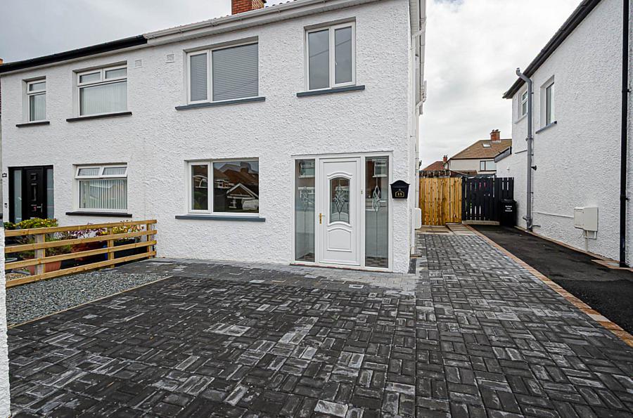 15 Glensharragh Gardens