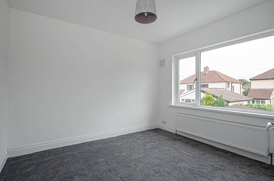 15 Glensharragh Gardens