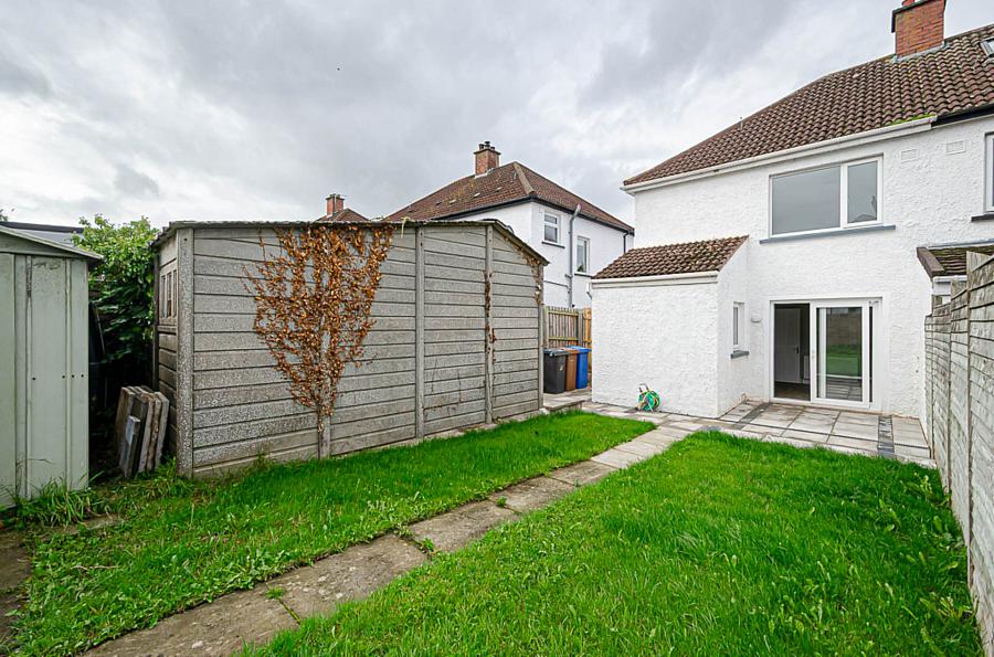 15 Glensharragh Gardens