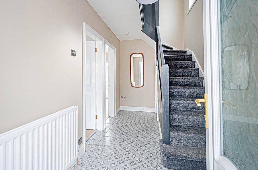 15 Glensharragh Gardens