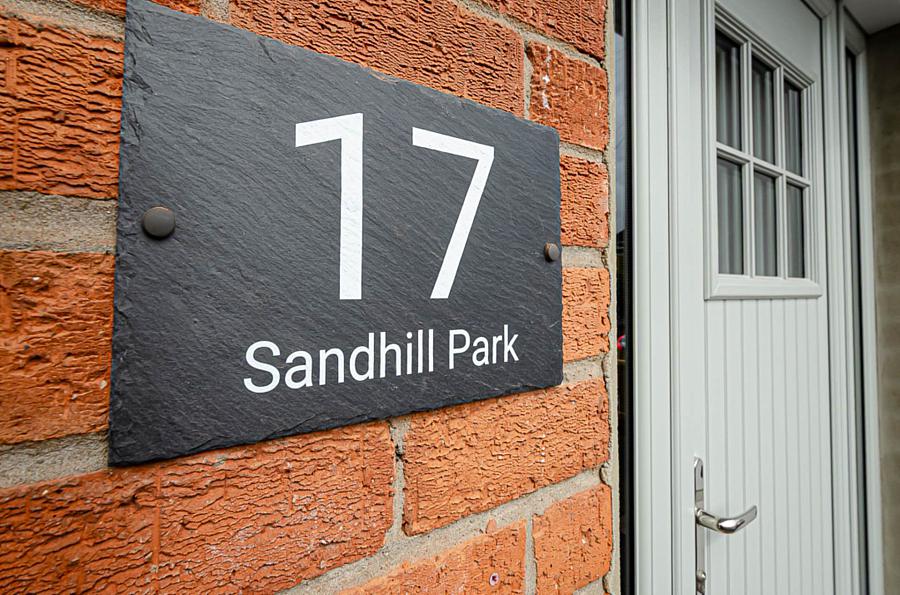 17 Sandhill Park