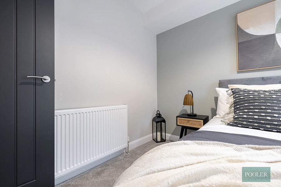 229 Ravenhill Avenue