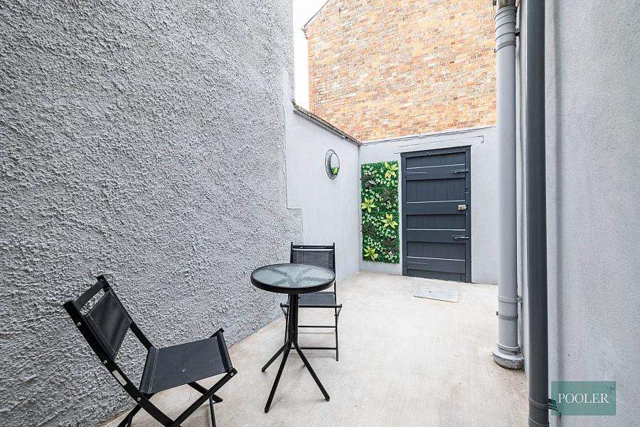 229 Ravenhill Avenue