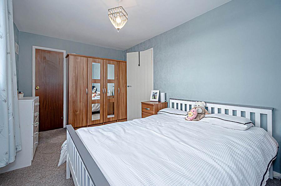 92 Clonduff Drive