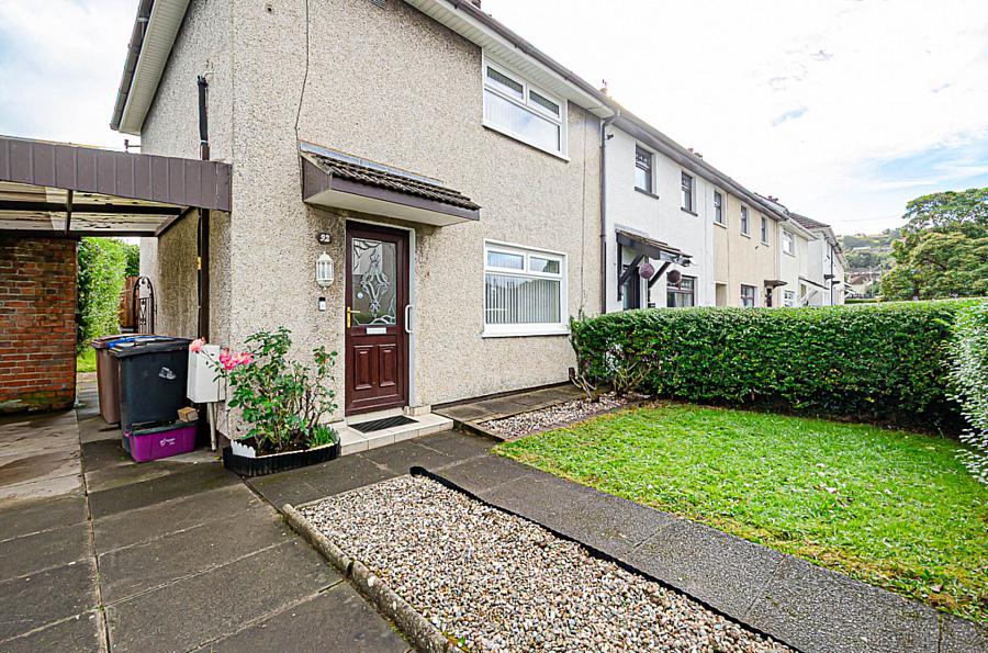 92 Clonduff Drive