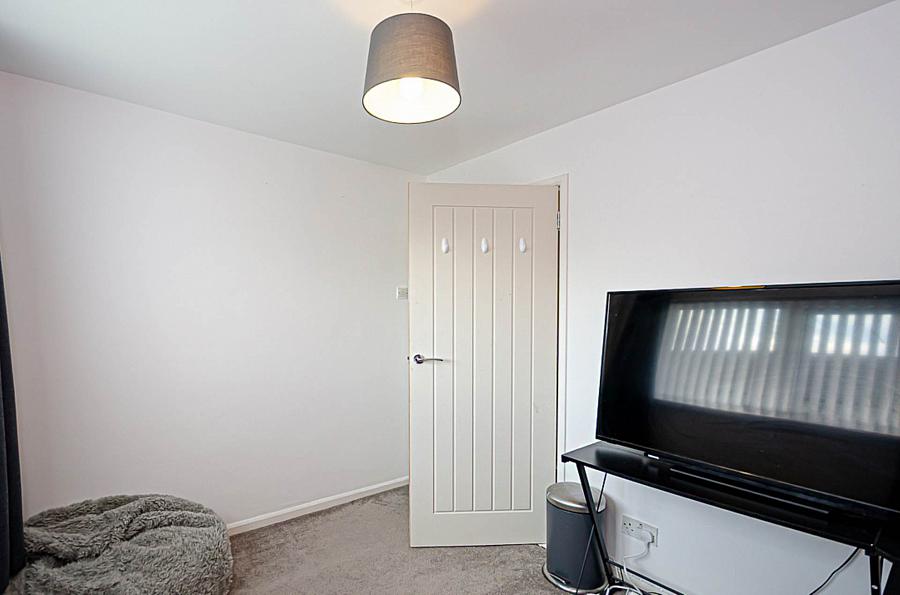 92 Clonduff Drive
