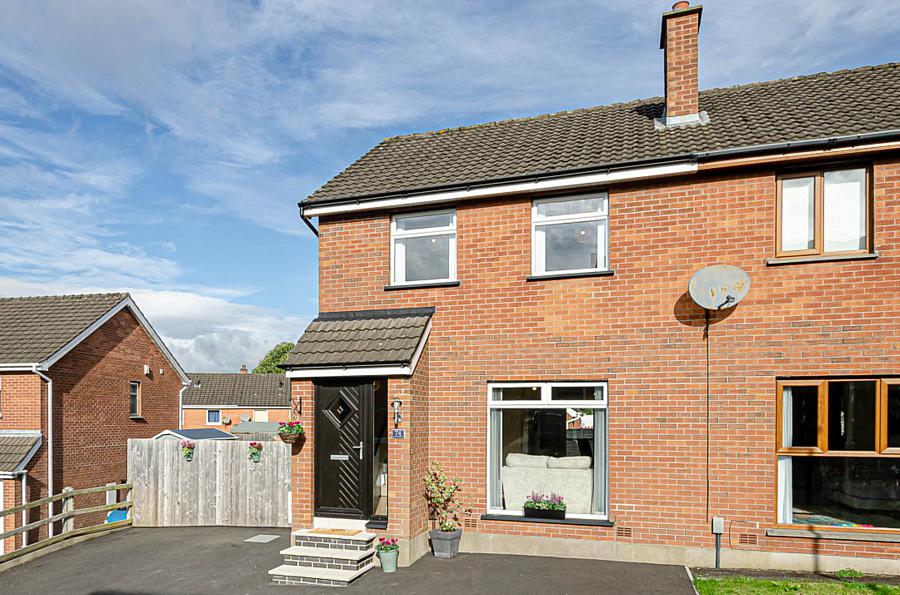 74 Cedar Grove, Holywood, BT18 9QB