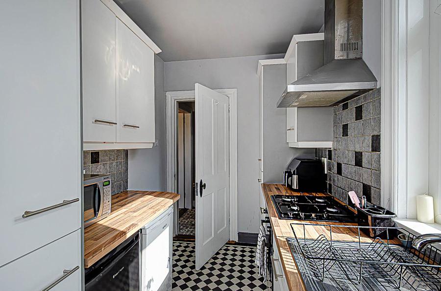 31 Hillsborough Parade