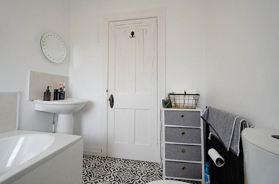 31 Hillsborough Parade