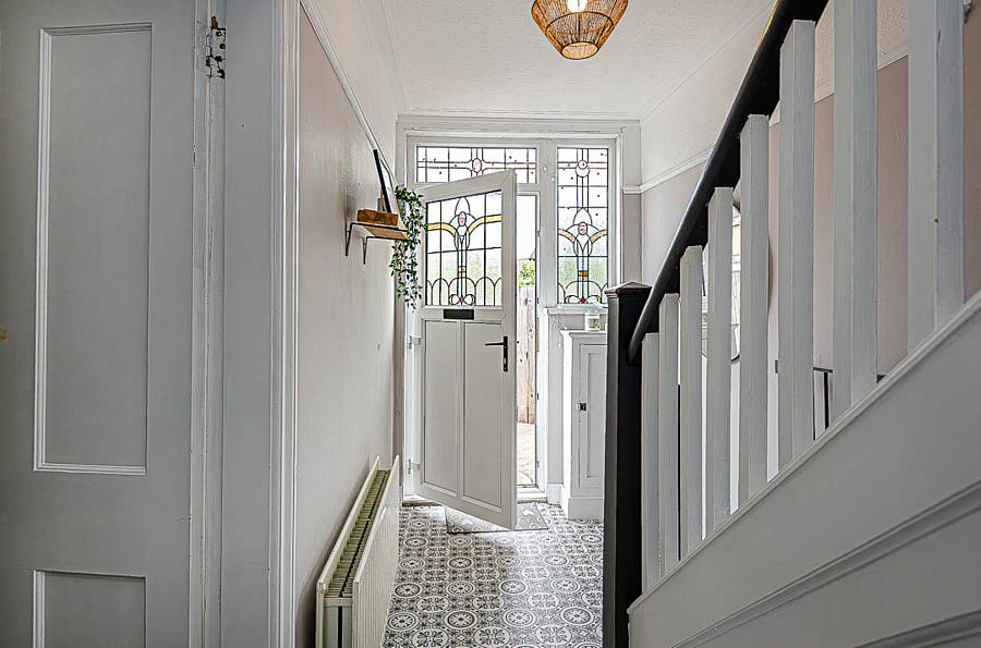 31 Hillsborough Parade