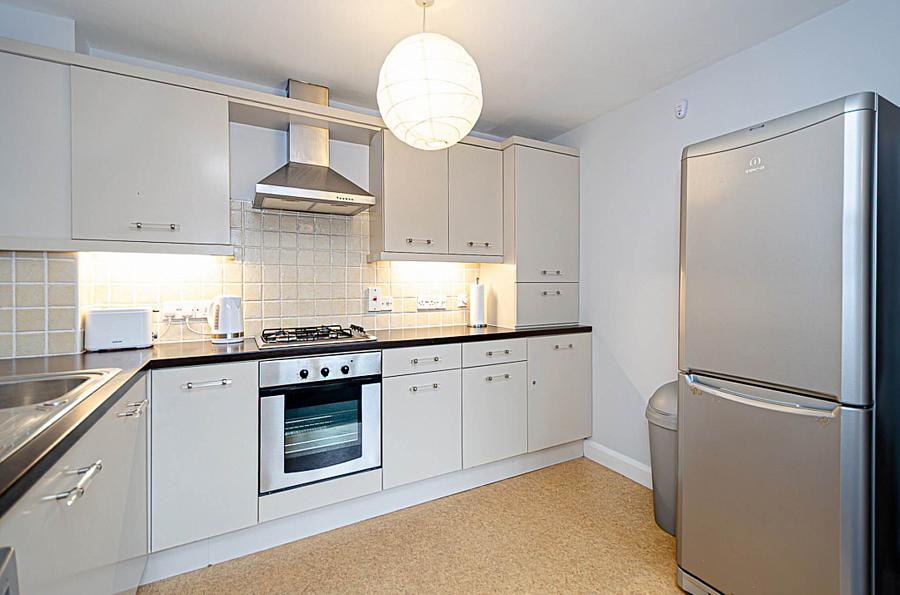Apt 5, 133 Woodstock Road