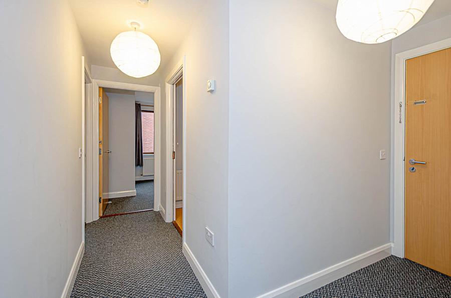 Apt 5, 133 Woodstock Road