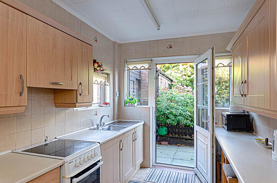 14 Orangefield Parade