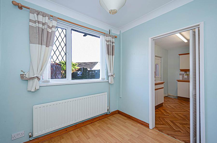 60 Ravenhill Gardens