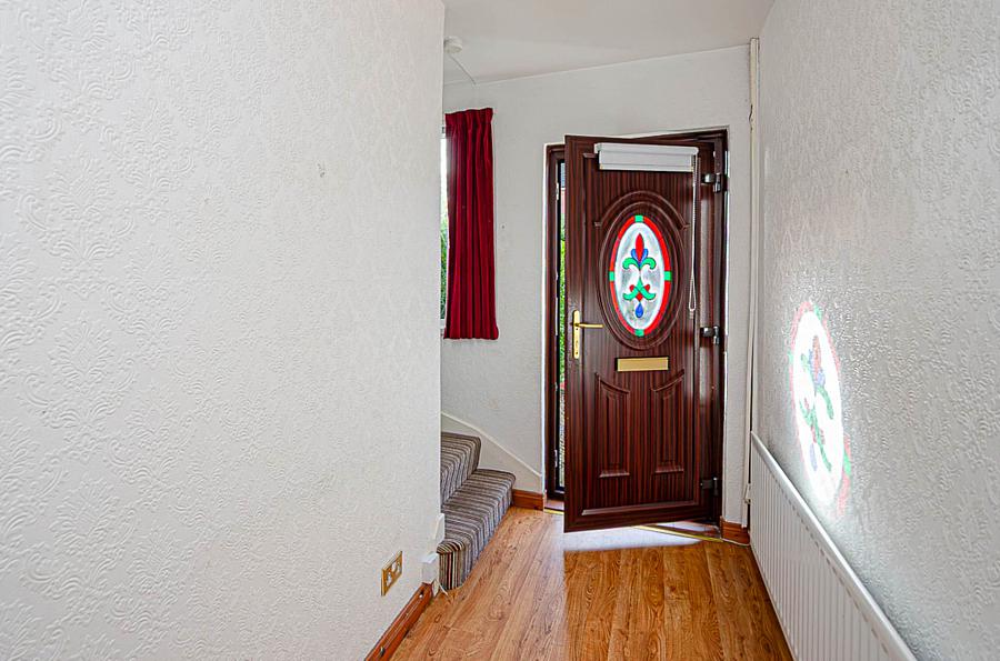 60 Ravenhill Gardens