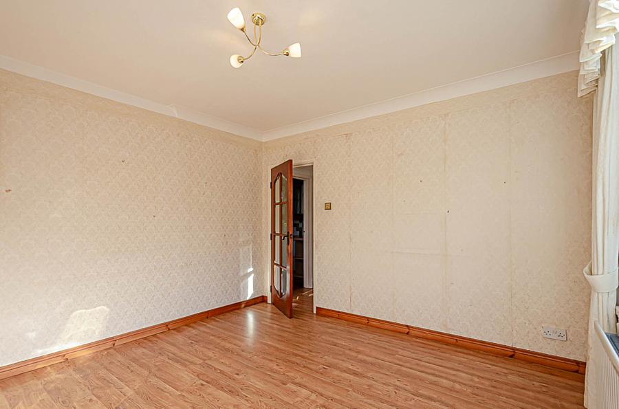 60 Ravenhill Gardens