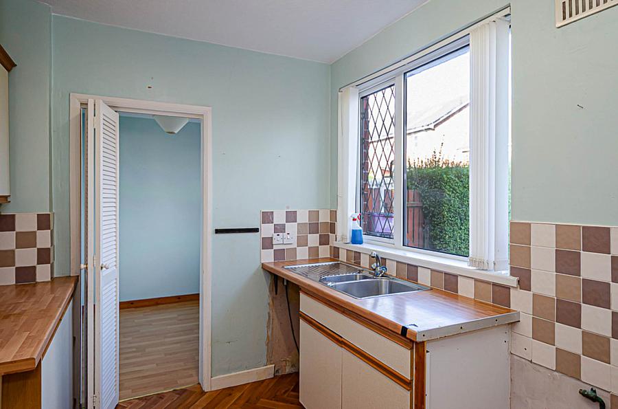 60 Ravenhill Gardens