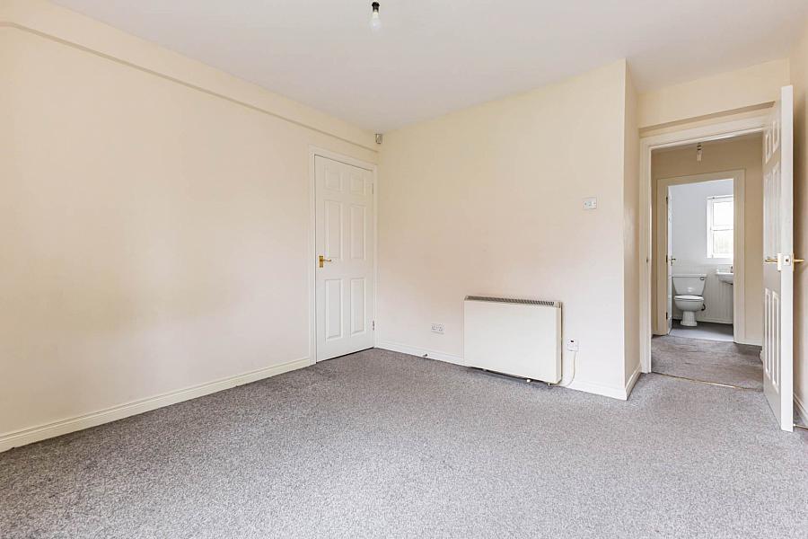 40 Ardenlee Crescent