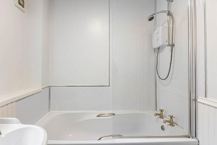 40 Ardenlee Crescent 40 Ardenlee Crescent