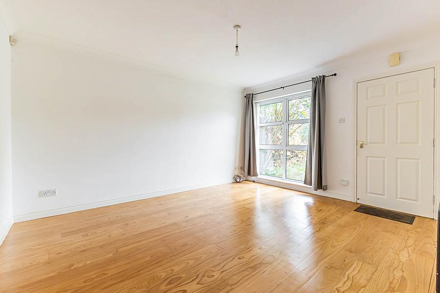 40 Ardenlee Crescent 40 Ardenlee Crescent