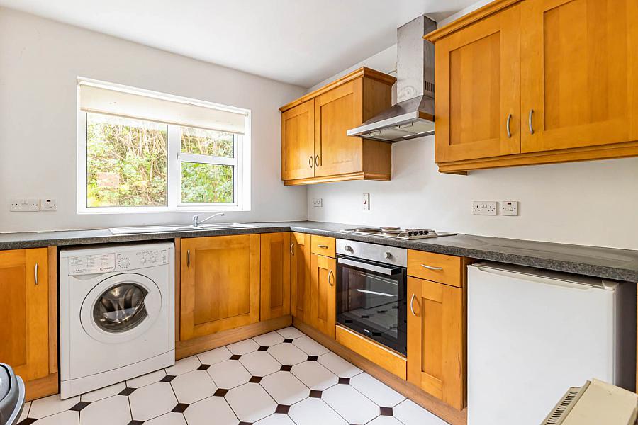 40 Ardenlee Crescent 40 Ardenlee Crescent