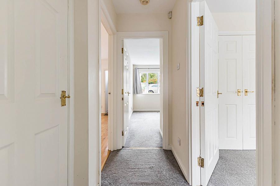 40 Ardenlee Crescent