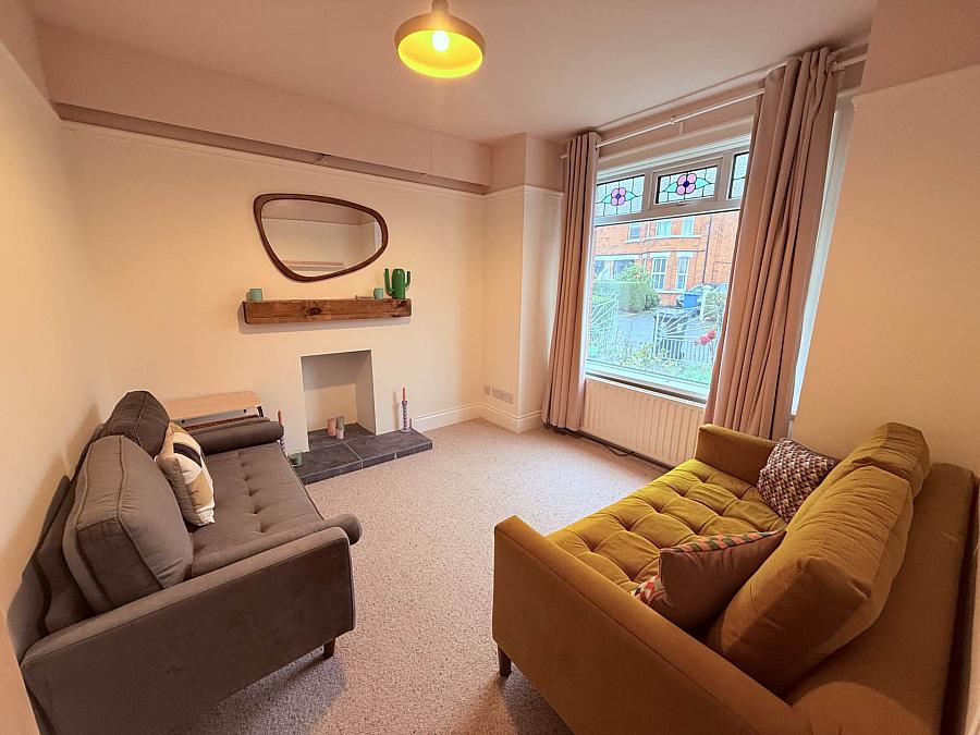 12 Gibson Park Gardens