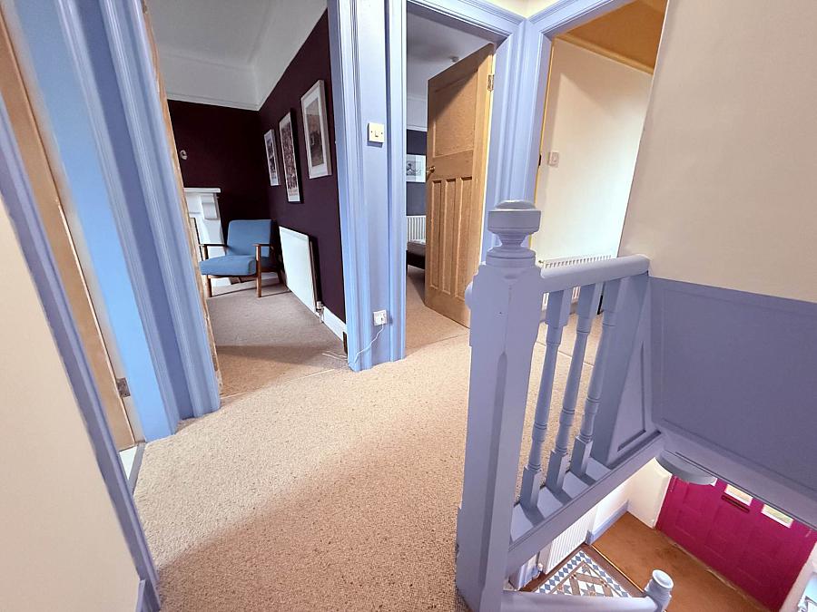 12 Gibson Park Gardens