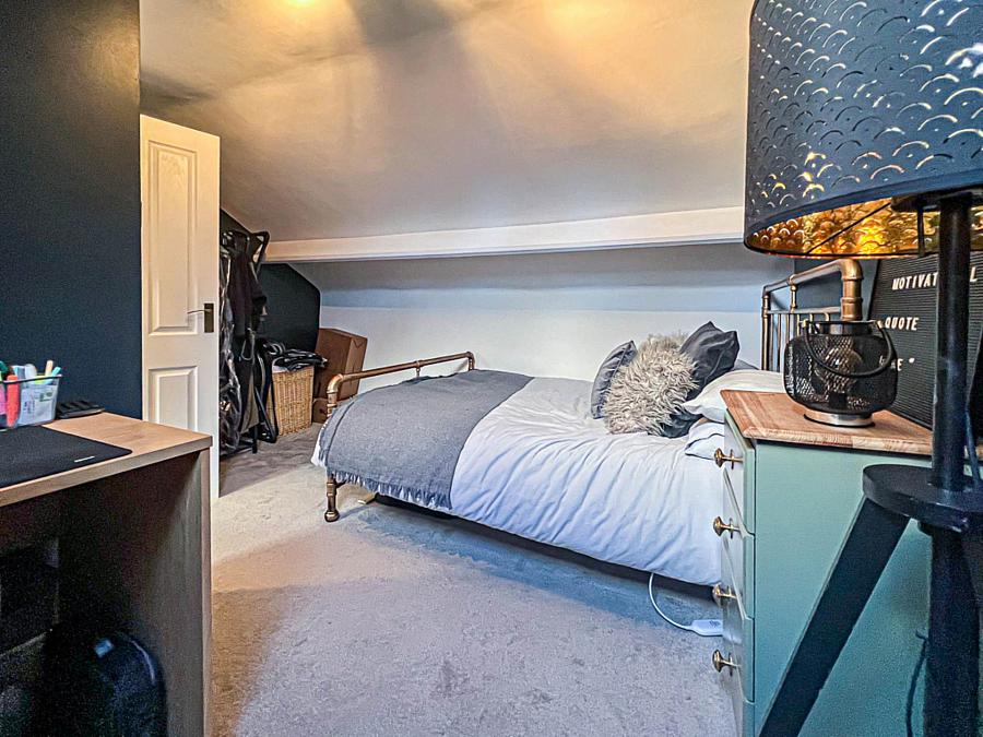 9 Willowholme Street