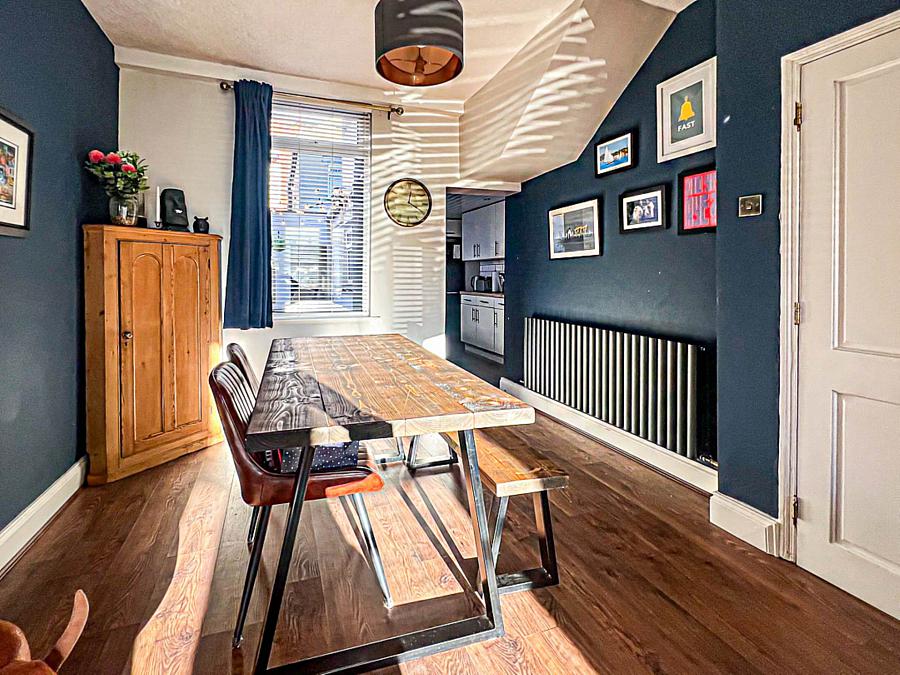 9 Willowholme Street