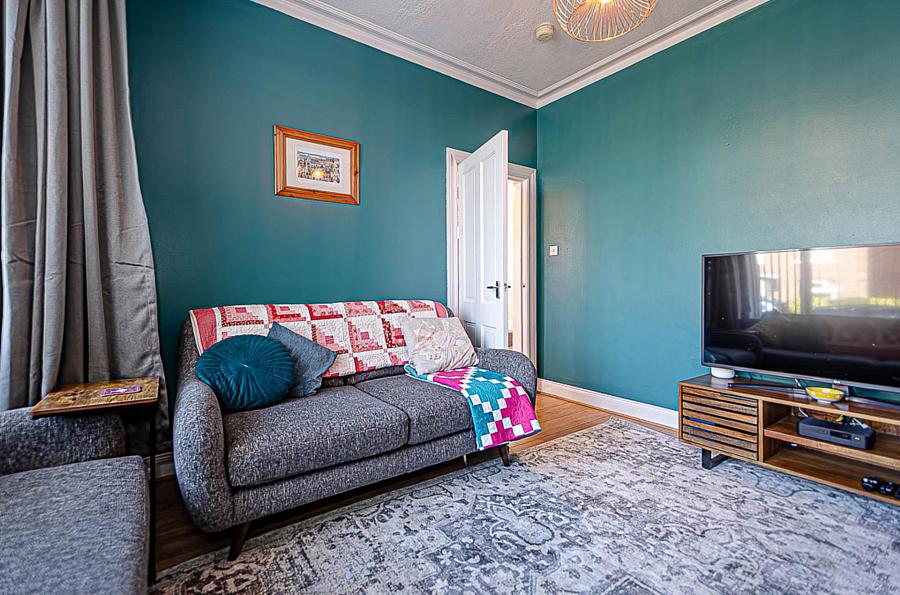 27 Hillsborough Drive